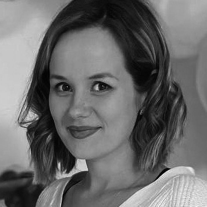 Kursleiterin Ester Sanio
